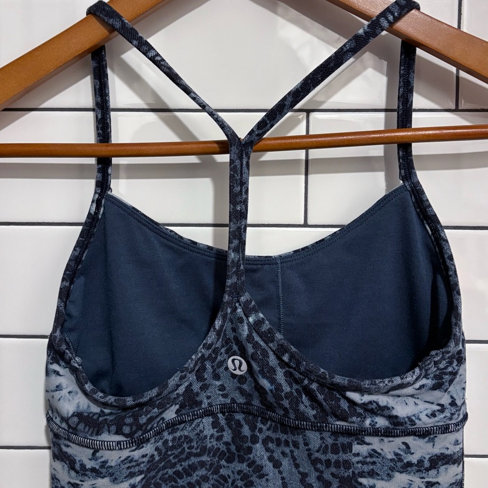 Lululemon Flow Y Bra Long Line Nulu Indigo Lace Starlight Multi 4 - Picture 8 of 10